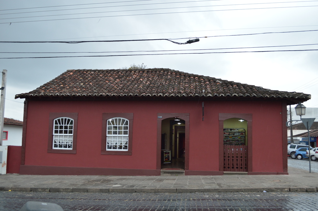 PONTOS TURÍSTICOS: CASA VERMELHA